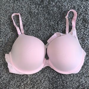 Pink Victoria’s Secret T-Shirt Push Up Bra